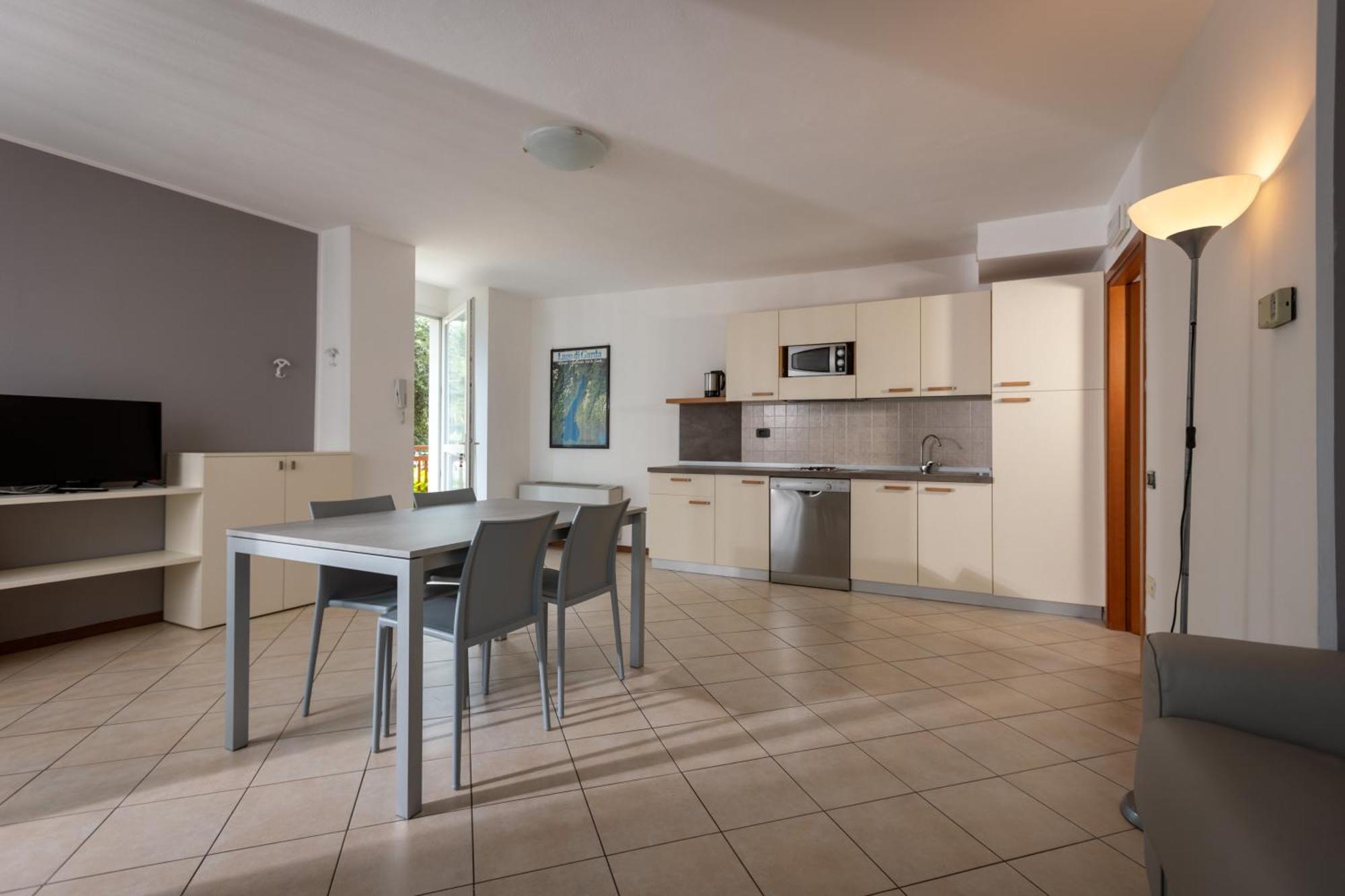 Residence Filanda Riva del Garda Bagian luar foto