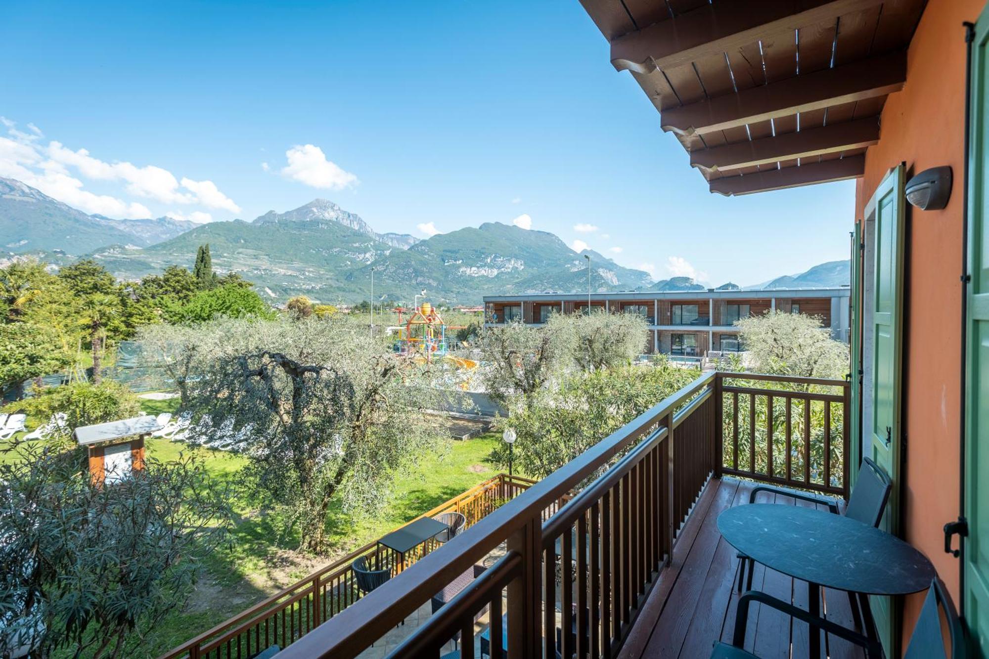 Residence Filanda Riva del Garda Bagian luar foto
