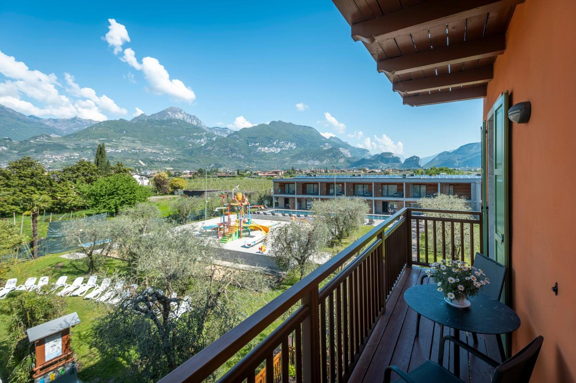 Residence Filanda Riva del Garda Bagian luar foto