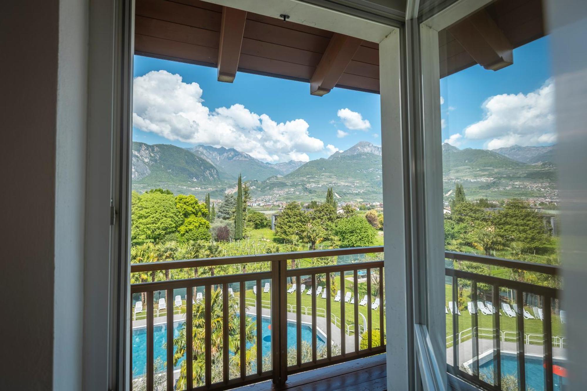 Residence Filanda Riva del Garda Bagian luar foto