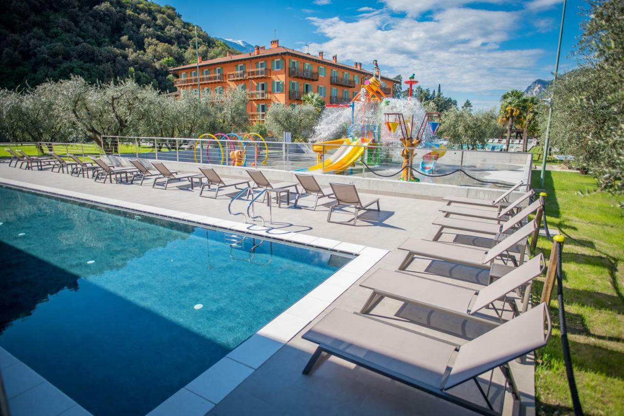 Residence Filanda Riva del Garda Bagian luar foto