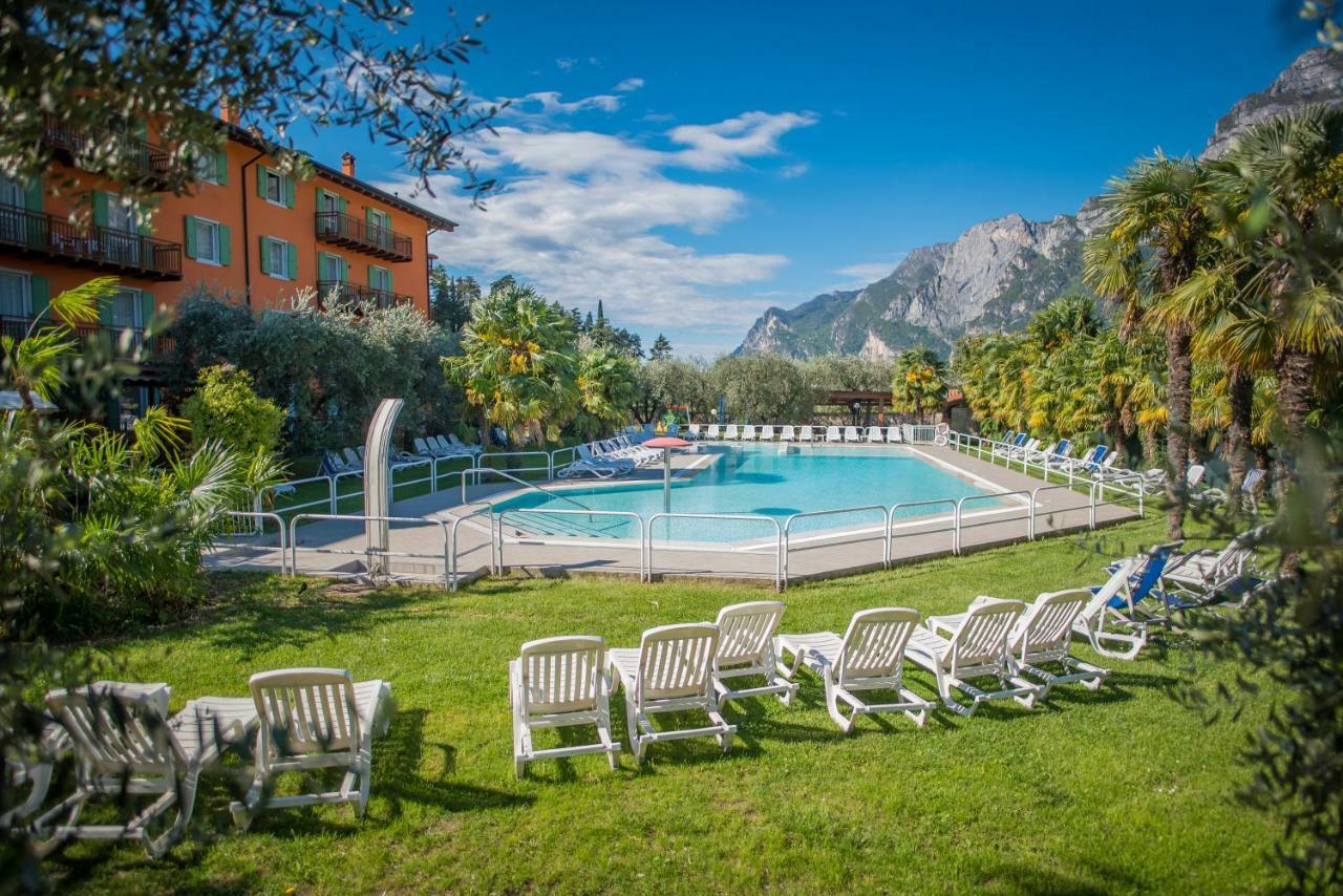 Residence Filanda Riva del Garda Bagian luar foto